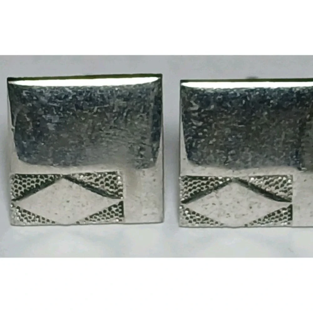 Vinntage Swank Cufflinks 2 sets Gold Oval‎ Silver Square Mid-Century Retro 70s